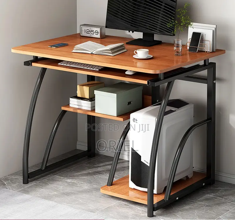 Office Desk : 0.7m Modern Compact Office Computer Desk