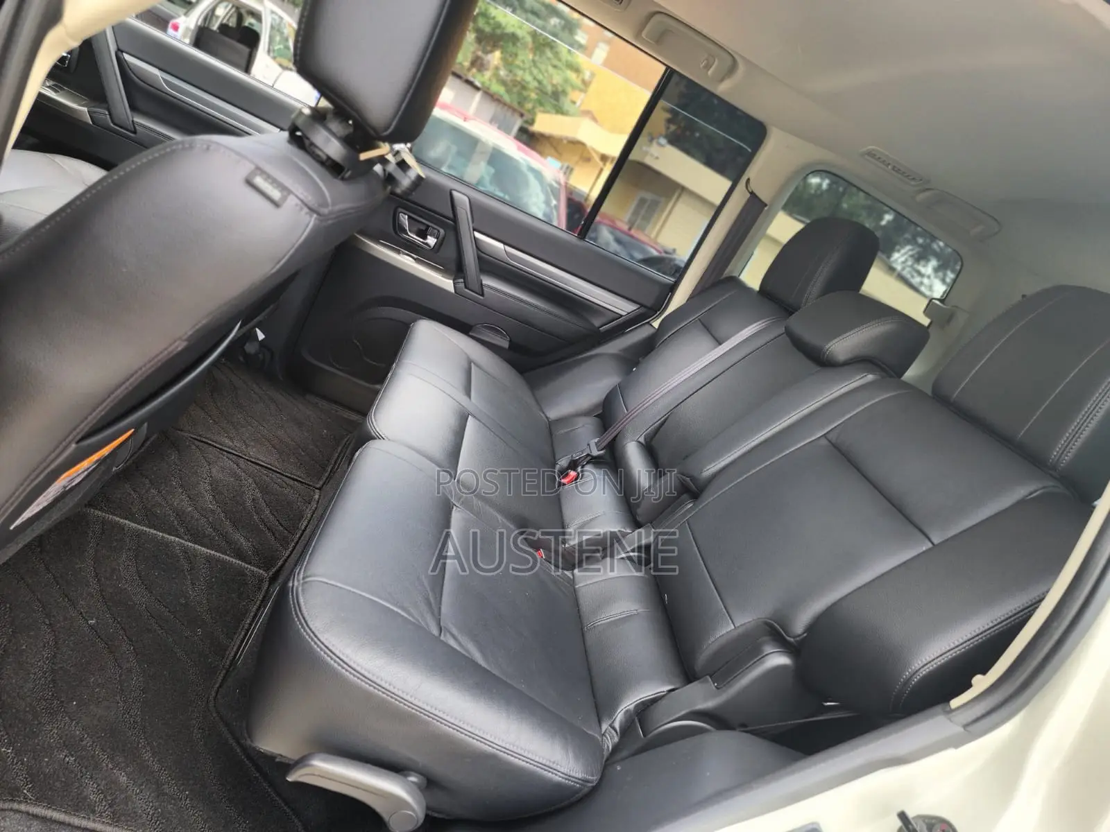 Mitsubishi Pajero V80 3.2 DI-D 2019 White