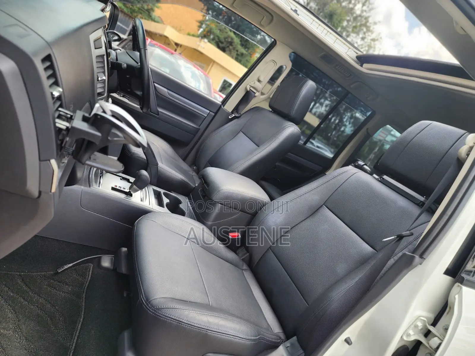 Mitsubishi Pajero V80 3.2 DI-D 2019 White