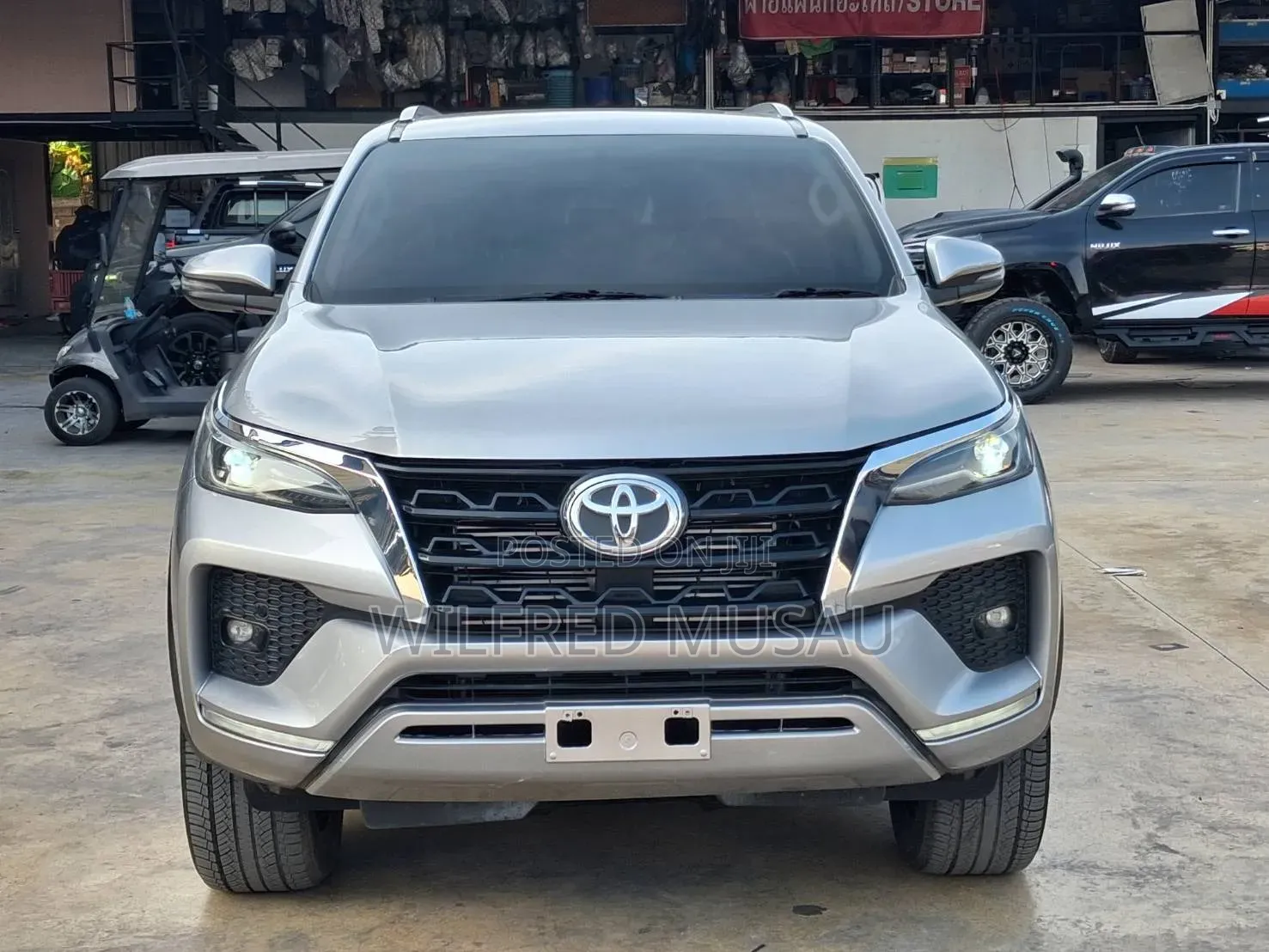 Toyota Fortuner 2.8 D AWD 2019 Silver