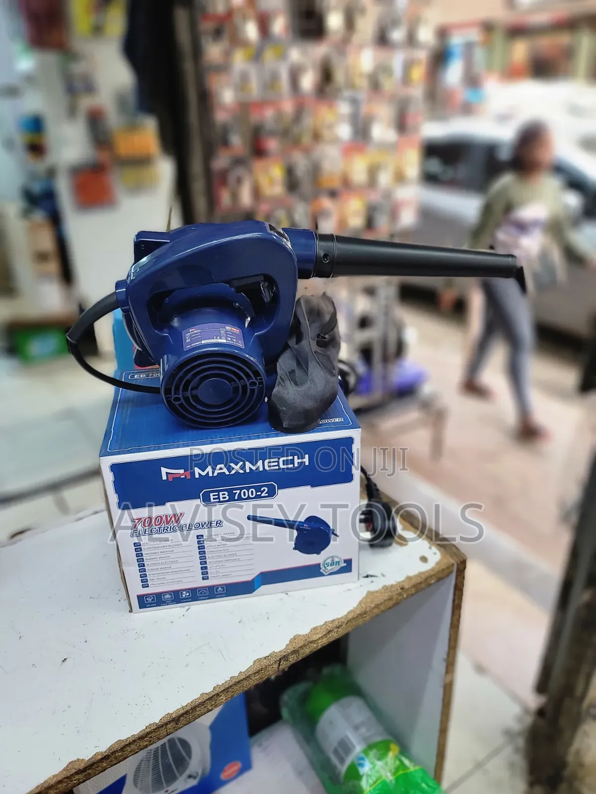 Electric Blower/ Maxmech Blower 700w