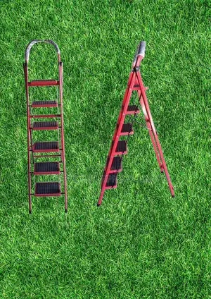 Foldable 6 Step Ladder