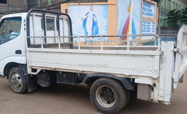 For Sale Toyota Dyna - thumbnail 3
