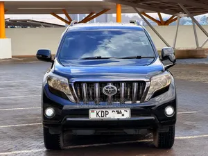 Toyota Land Cruiser Prado 2016 Black