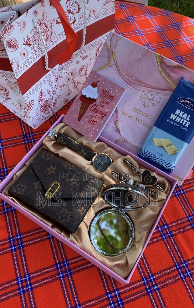 Chocolate Bar Accessories Mothers Day Gift Set - thumbnail 2