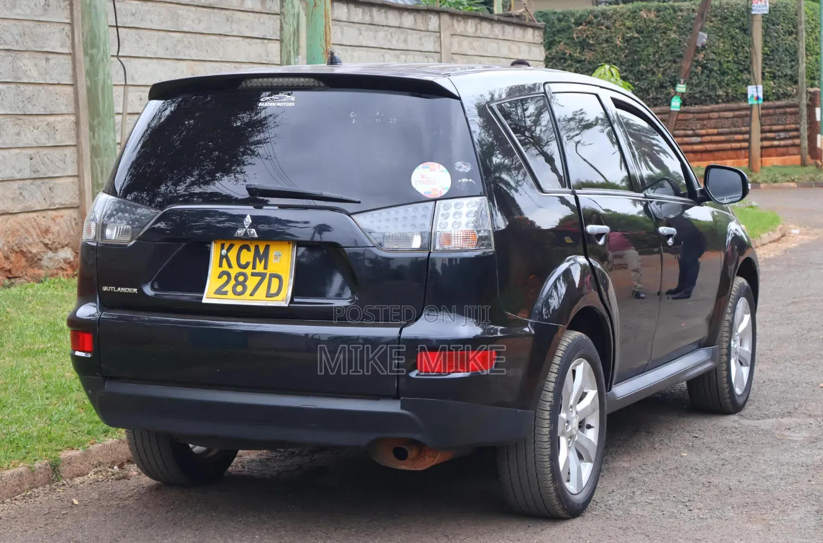 Mitsubishi Outlander ES 2010 Black
