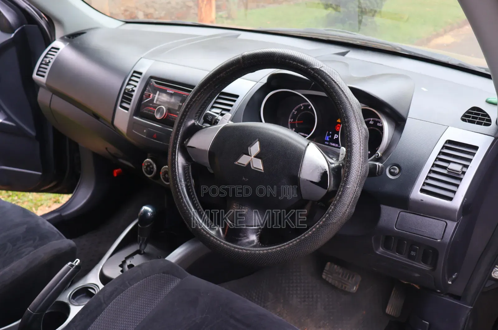 Mitsubishi Outlander ES 2010 Black