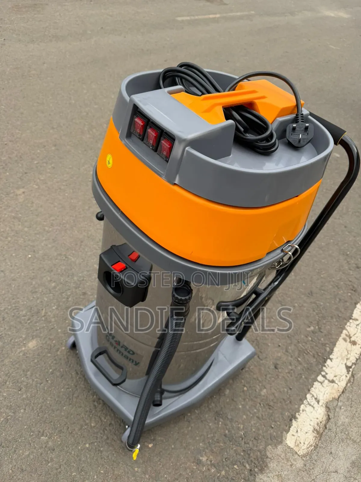 Vacuum Cleaner 100l