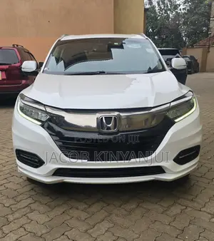Honda Vezel 1.5 Hybrid 2WD 2018 Pearl