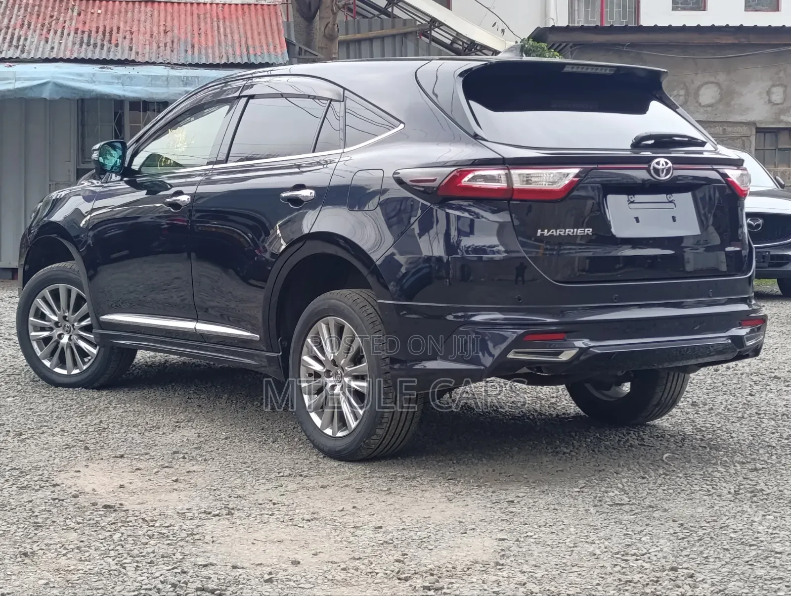 Toyota Harrier 2.0 2019 Black