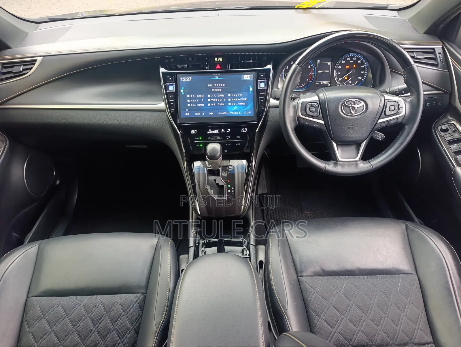 Toyota Harrier 2.0 2019 Black