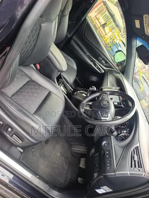 Toyota Harrier 2.0 2019 Black