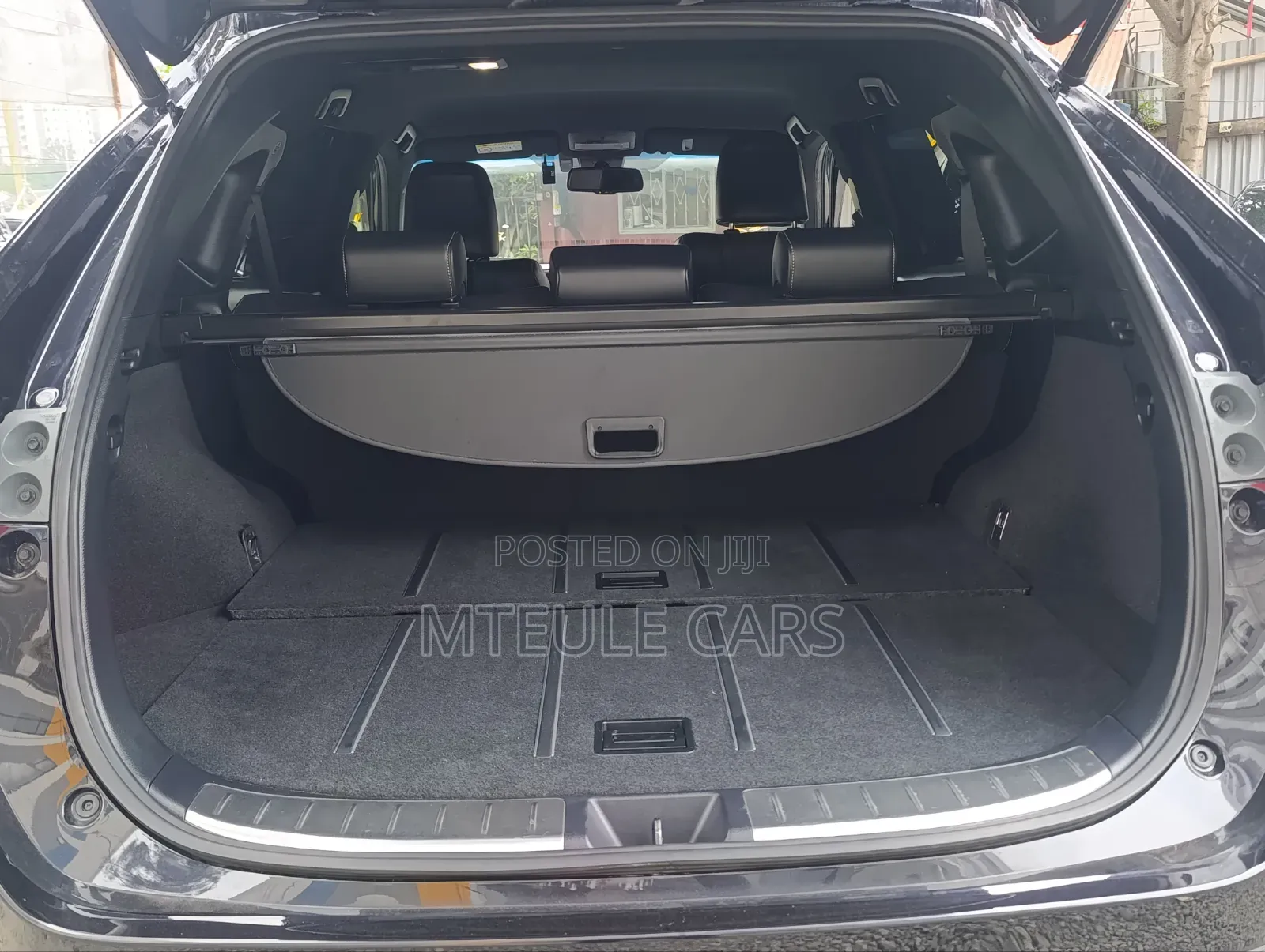 Toyota Harrier 2.0 2019 Black