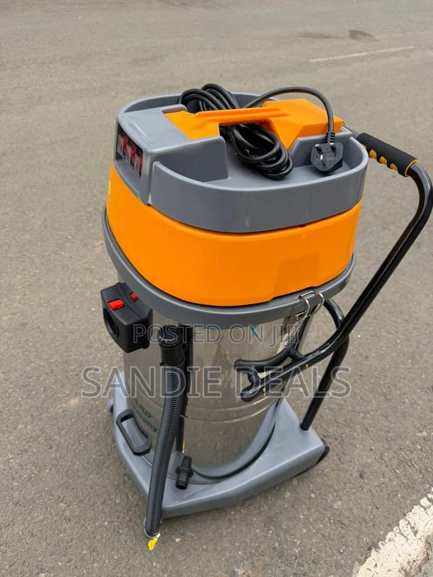 Astramilano Vacuum Cleaner - main view