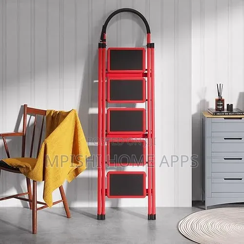 5-Step Metal Ladder With Non-Slip Steps