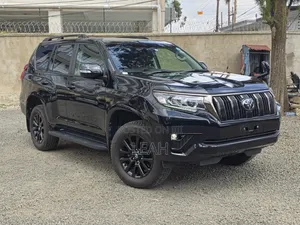 Toyota Land Cruiser Prado 2021 Black