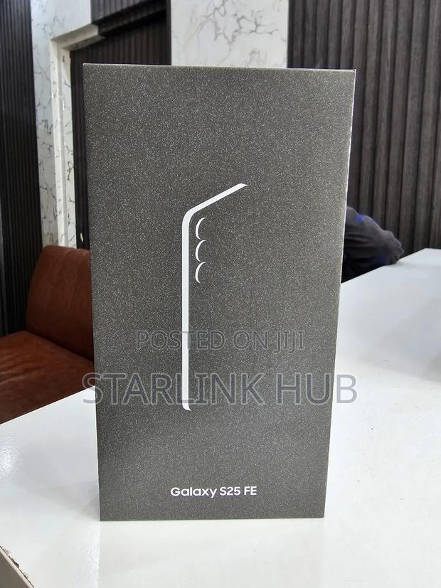 New Samsung Galaxy S25 FE 5G 256 GB Black