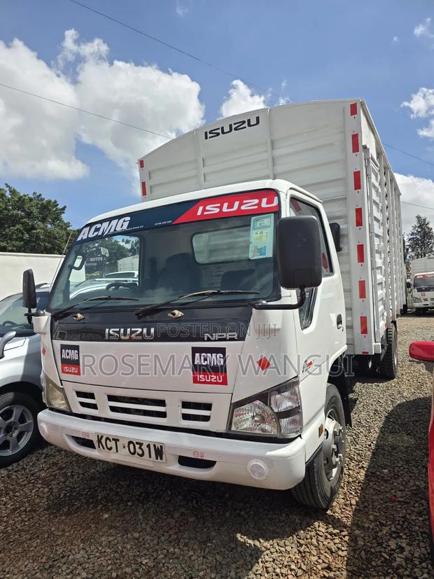 Isuzu NPR Year 2018 Cc 4300 Diesel Engine Local Assembled - thumbnail 4
