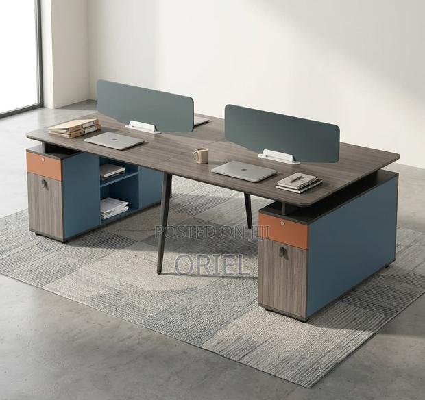 Office Workstation : Modern 4-Person Office Workstation - thumbnail 2