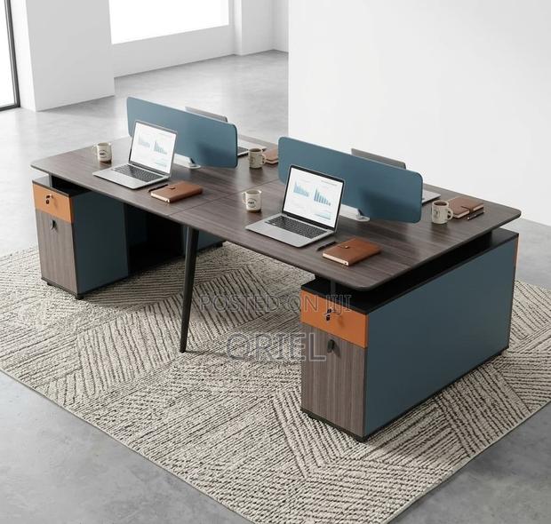 Office Workstation : Modern 4-Person Office Workstation - thumbnail 3