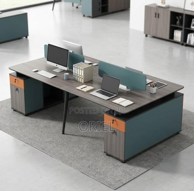 Office Workstation : Modern 4-Person Office Workstation - thumbnail 6