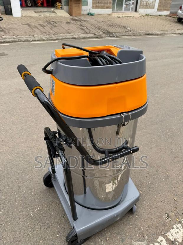 Super Excellent Vacuum Cleaner - thumbnail 2