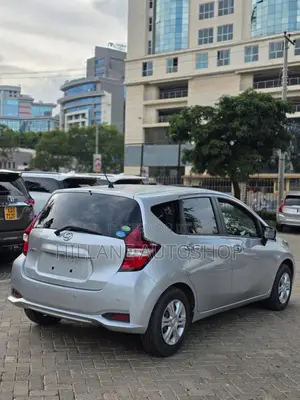Nissan Note 2018 Silver