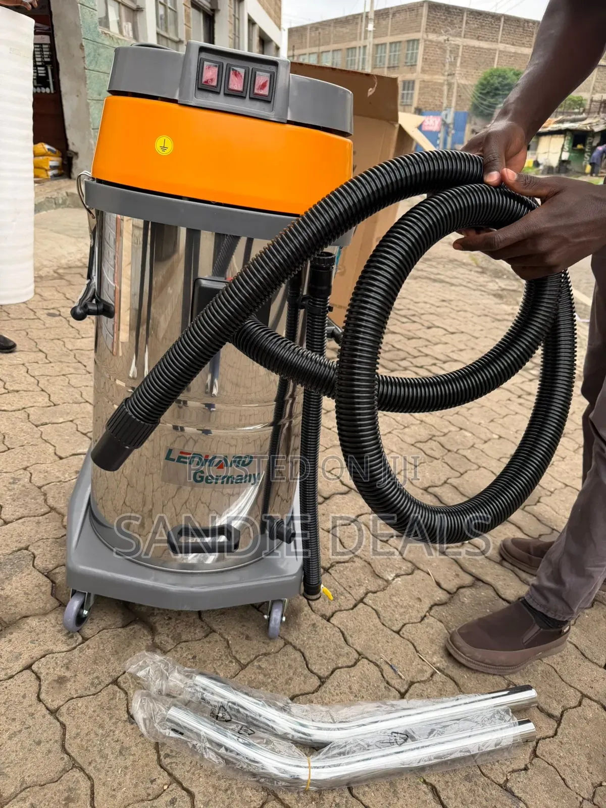 Commercial Vacuum Cleaner 100l