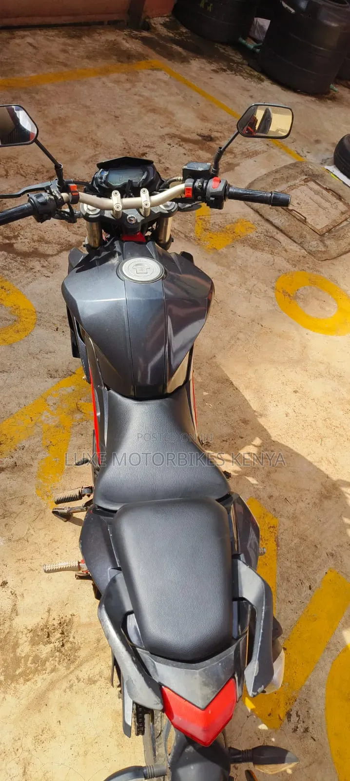 Benelli TNT 2022 Black