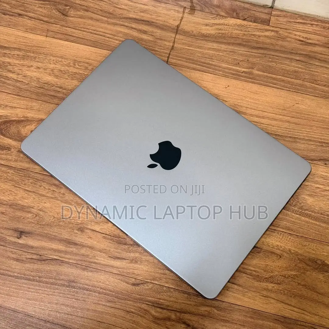 Laptop Apple MacBook Air 2022 M2 16GB Apple M2 SSD 256GB