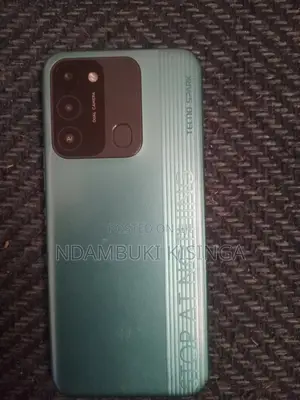 Tecno Spark 8C 64 GB Blue