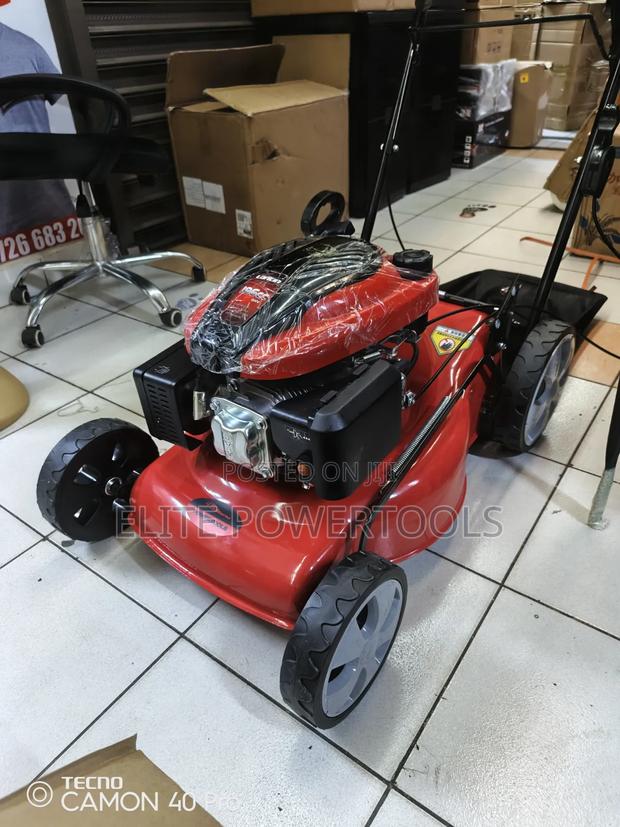 Gasoline Lawnmower Machine/ Lawnmower - thumbnail 2