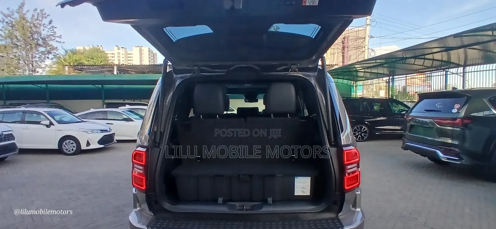 Toyota Land Cruiser Prado 2.8 2025 Gray