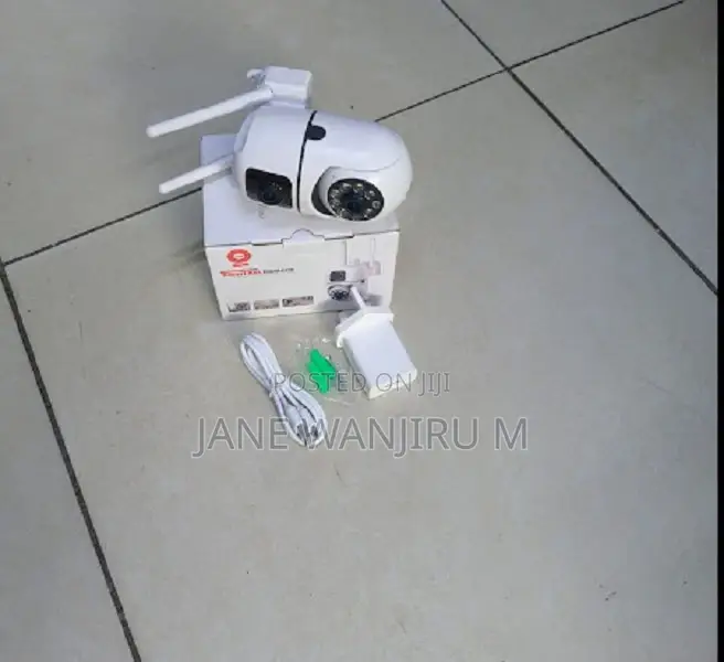 Dual Lens Wifi PTZ Camera - 2 Screens in 1 - Human Tracking - New