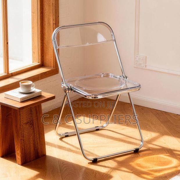 Foldable Plastic Chairs - thumbnail 11