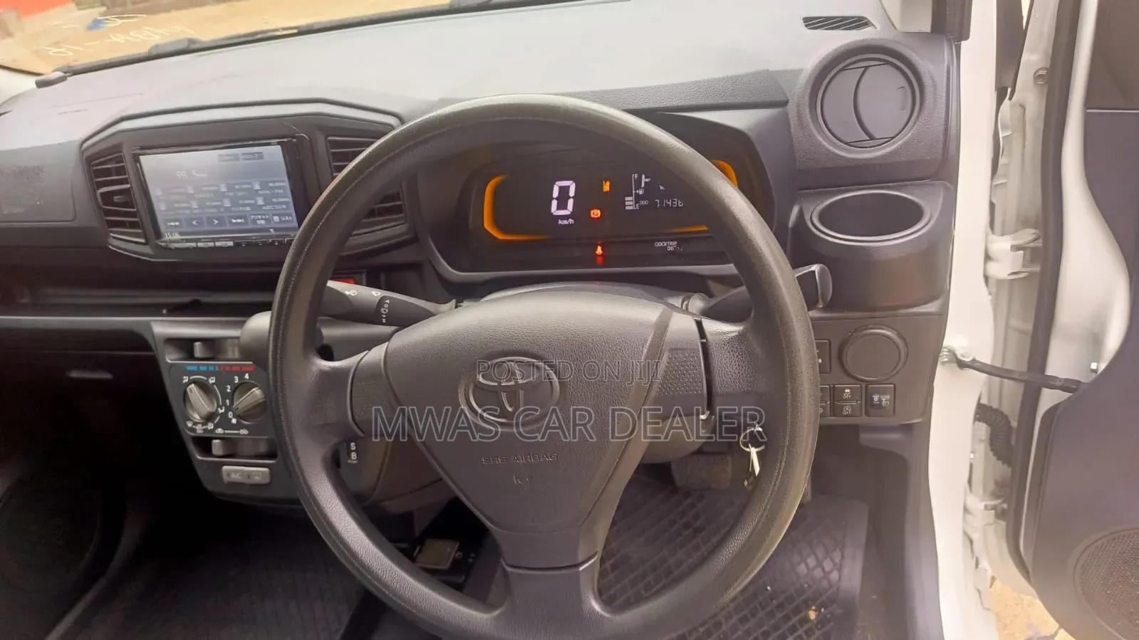 Toyota Pixis 2019 White