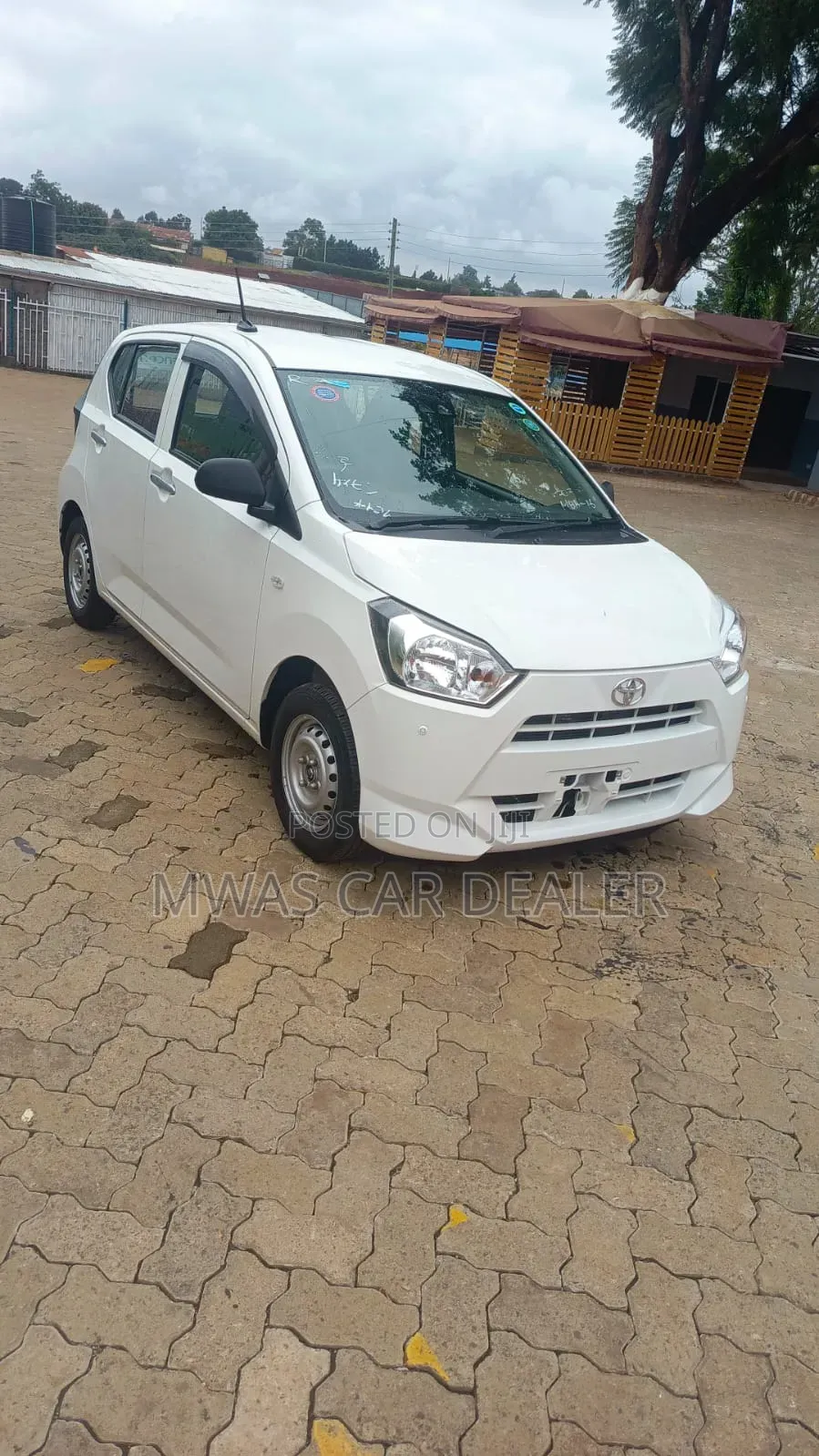 Toyota Pixis 2019 White