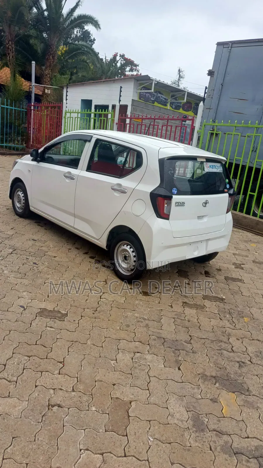 Toyota Pixis 2019 White