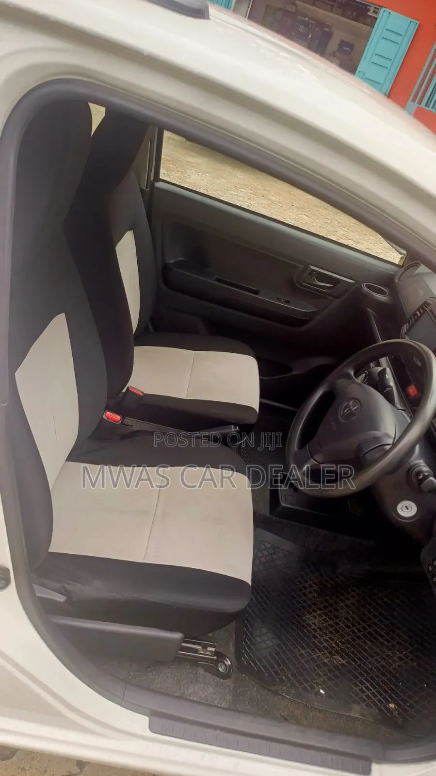 Toyota Pixis 2019 White