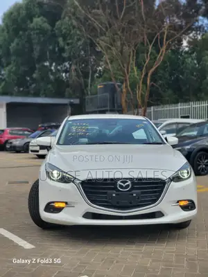 Mazda Axela 2019 White