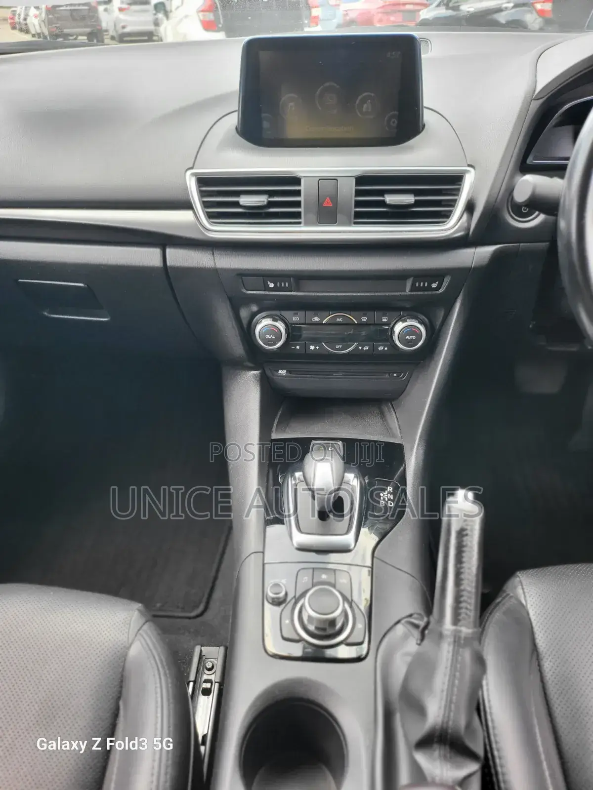 Mazda Axela 2019 White