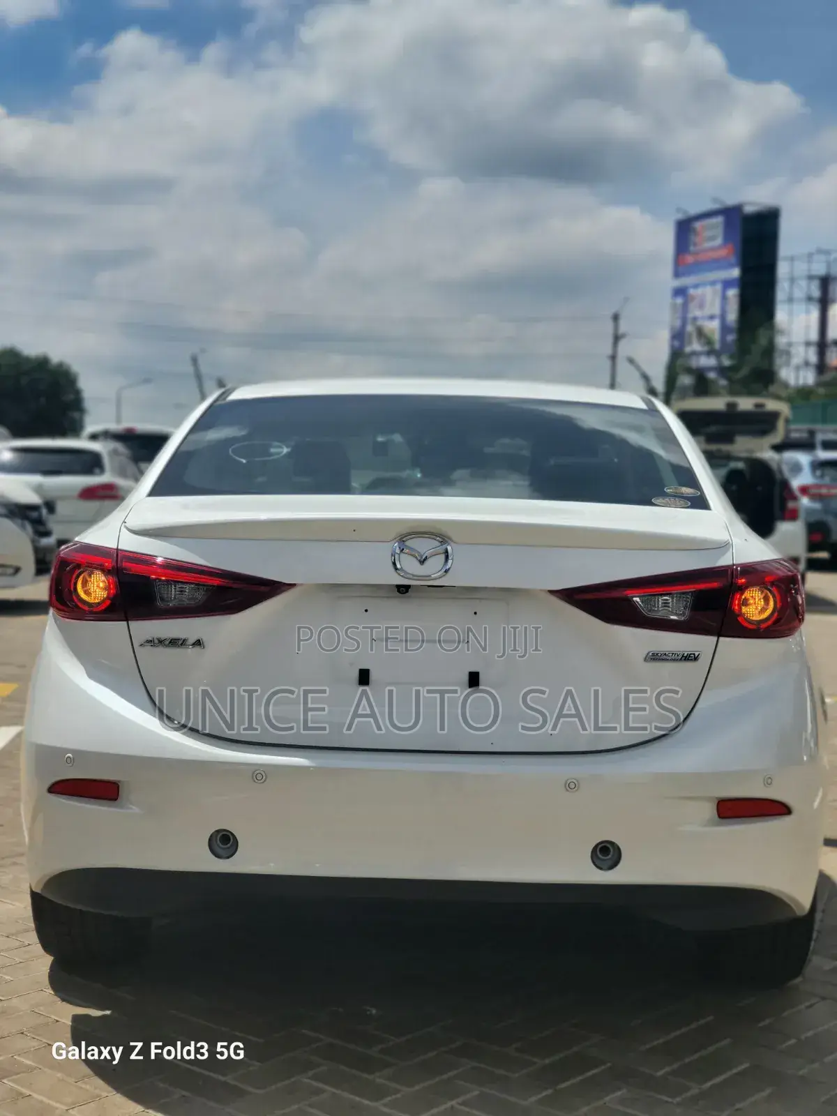 Mazda Axela 2019 White