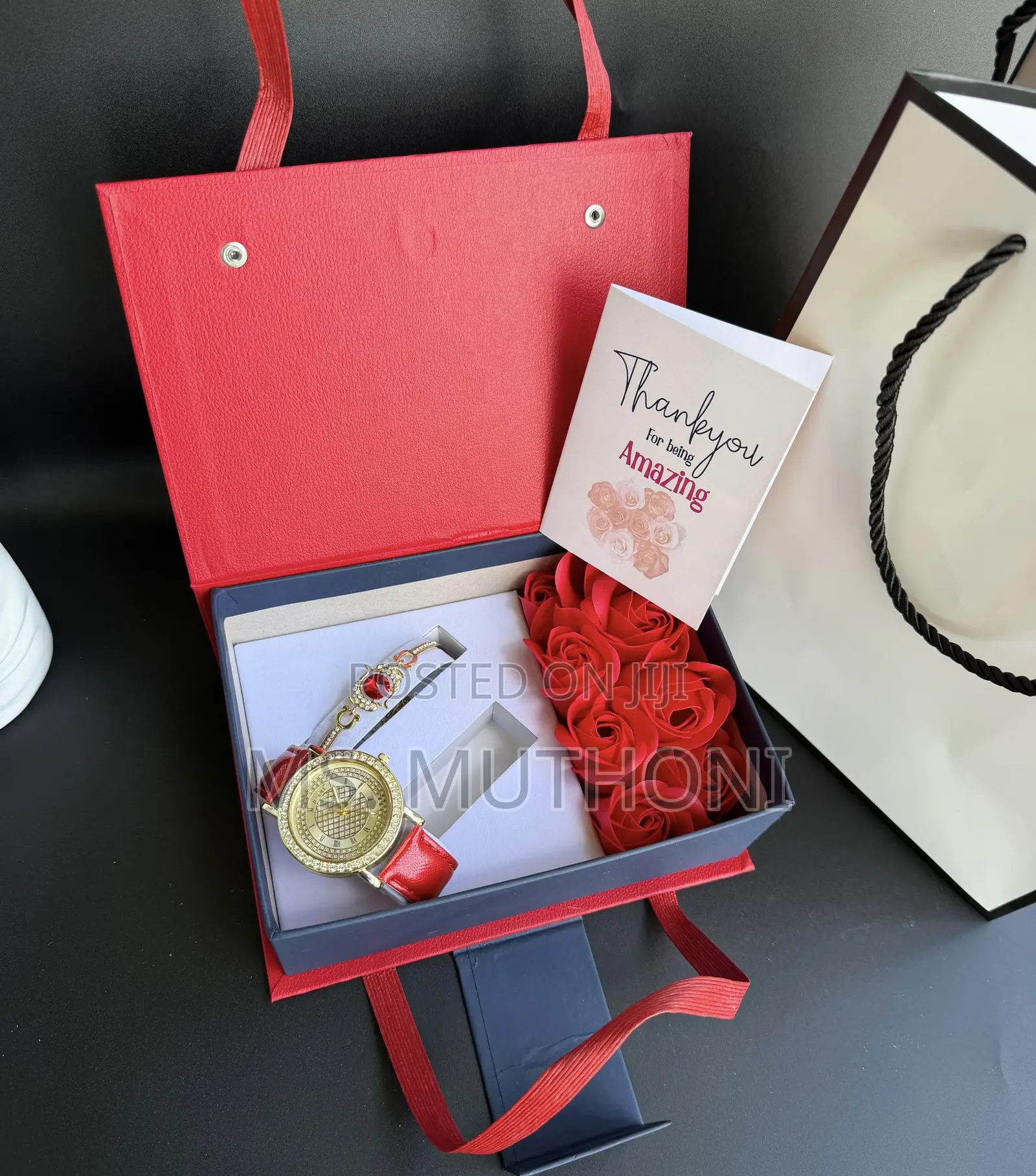 Scarlet  Mothers Day Gift Set