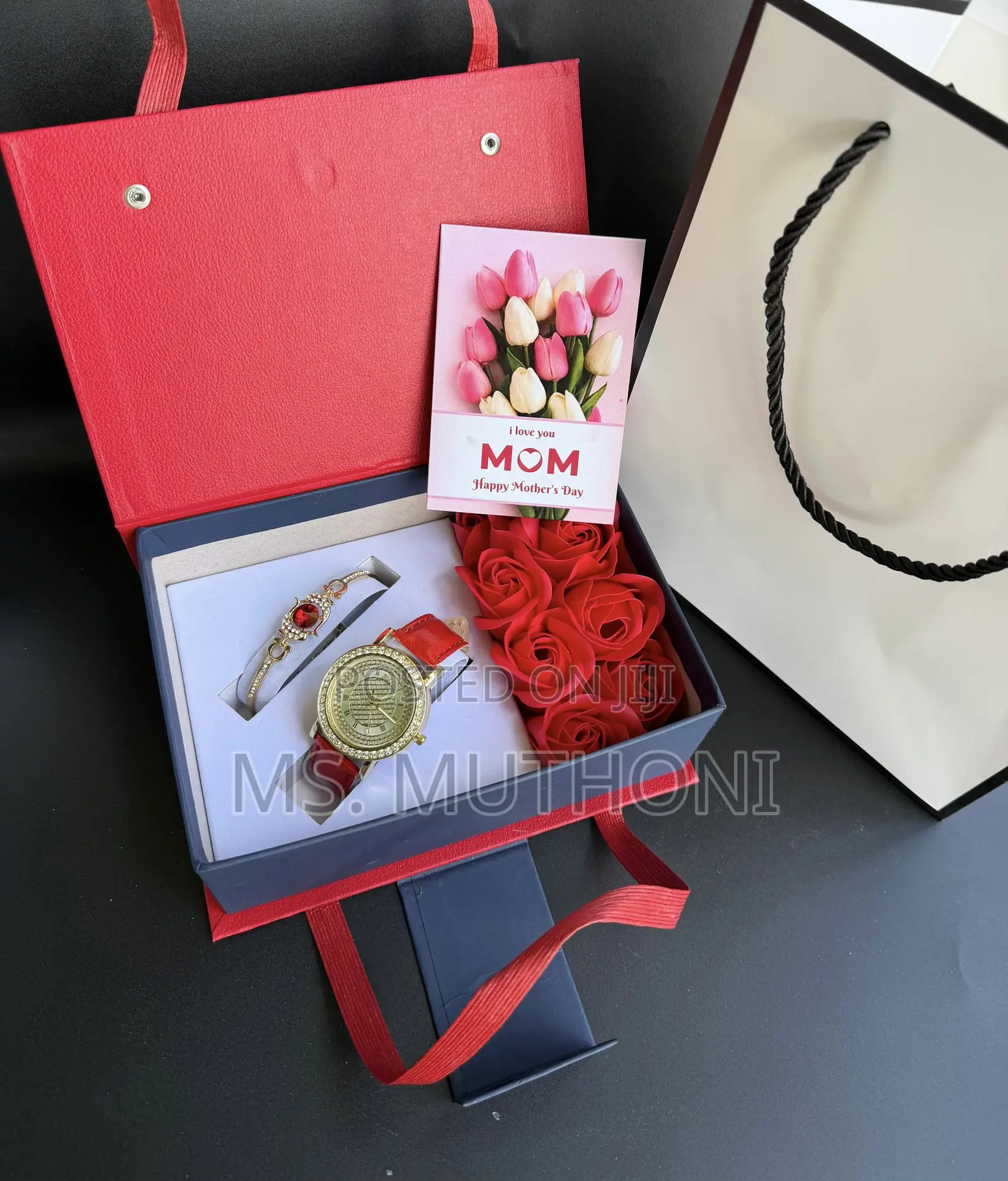 Scarlet  Mothers Day Gift Set
