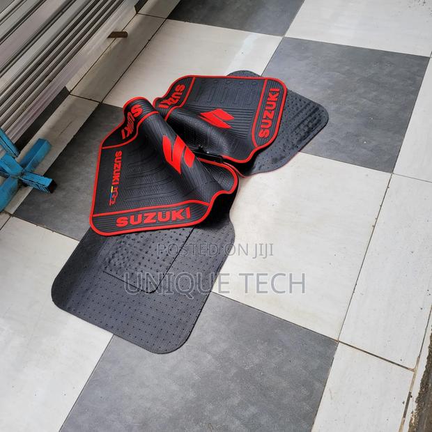 5pcs Suzuki Car Floor Mats - main view