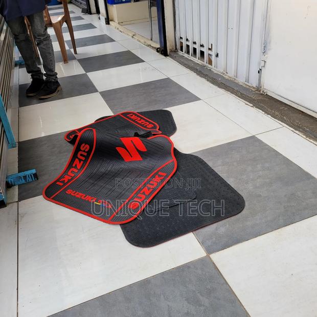 Universal Suzuki Floor Mats 5pcs