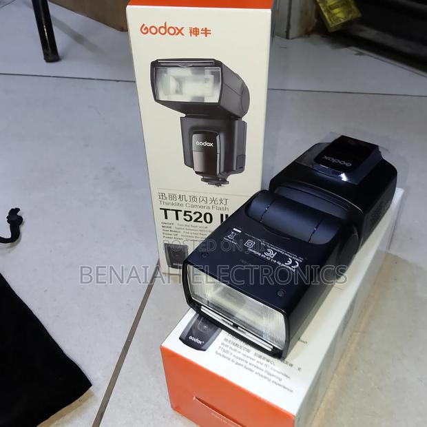 Tt520 Camera Flash With Integrated Reflection Board - main view