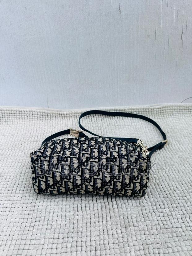 Christian Dior Medium Diortravel Nomad Pouch - Blue Oblique Jacquard - thumbnail 3