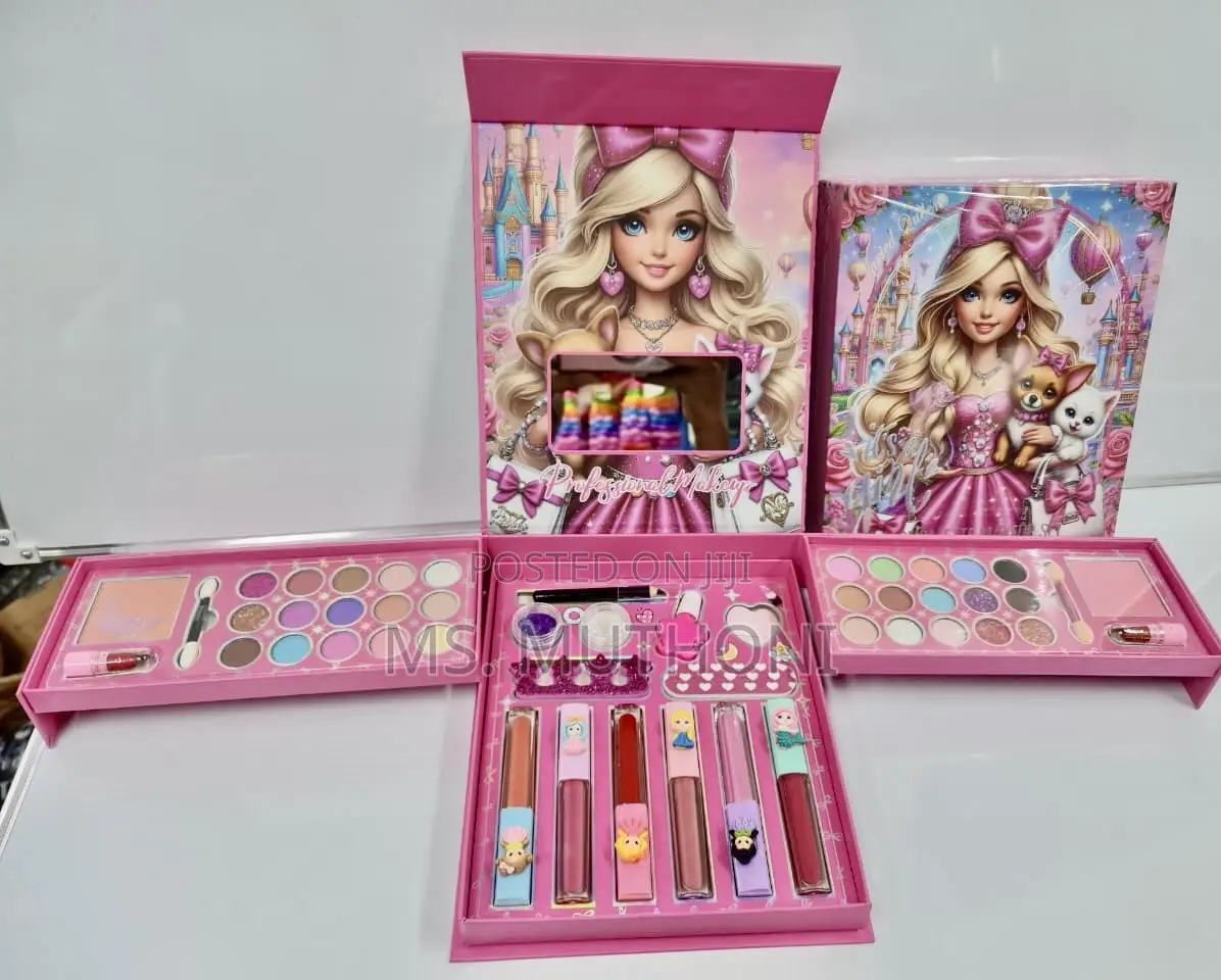 Three-Fold Love Beauty Girls Make Up Kit