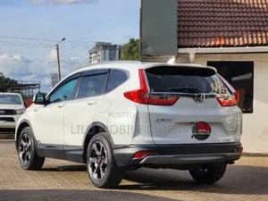 Honda CR-V Hybrid 2020 White